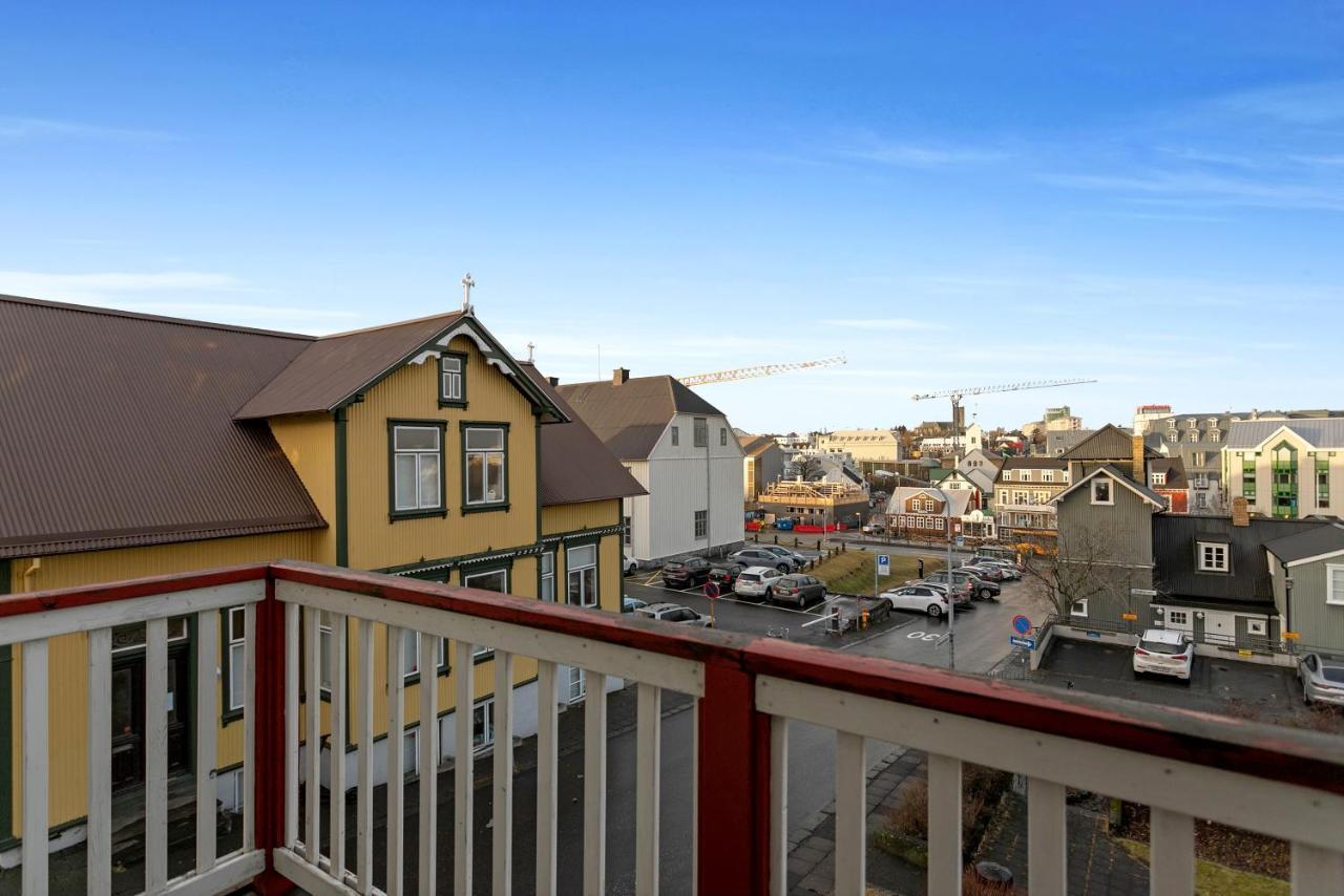 Berg Apartments Reykjavik Exterior photo
